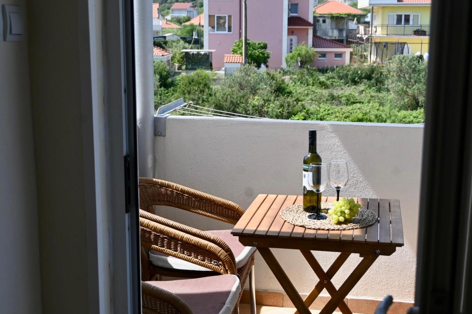 Apartment Leonora Vinišće Esterno foto