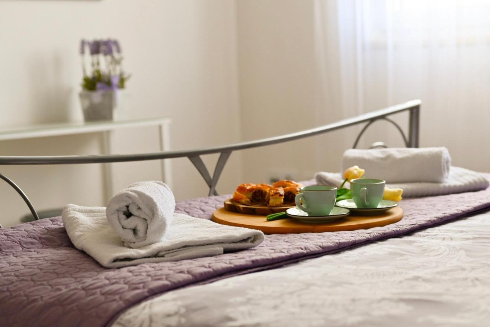 Apartment Leonora Vinišće Esterno foto